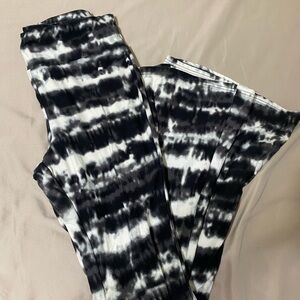 No Boundaries flare Tie-Dye Leggings